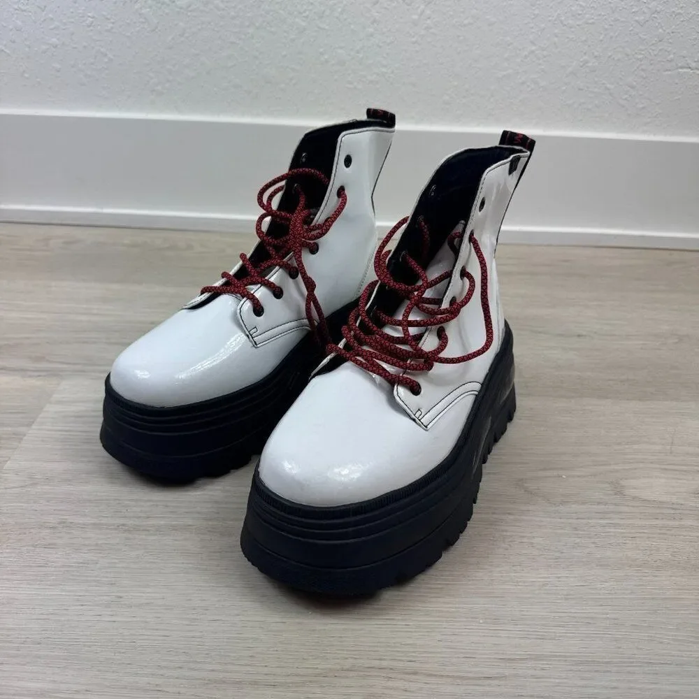 Free People Coolway Hiker Platform Boots Womens 9 White‎ Patent Leather Combat